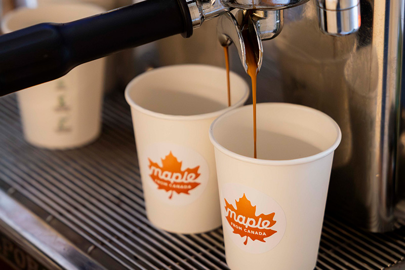 2 Maple cups